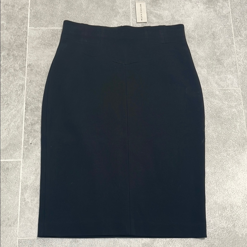 Stretchy Black Pencil Skirt